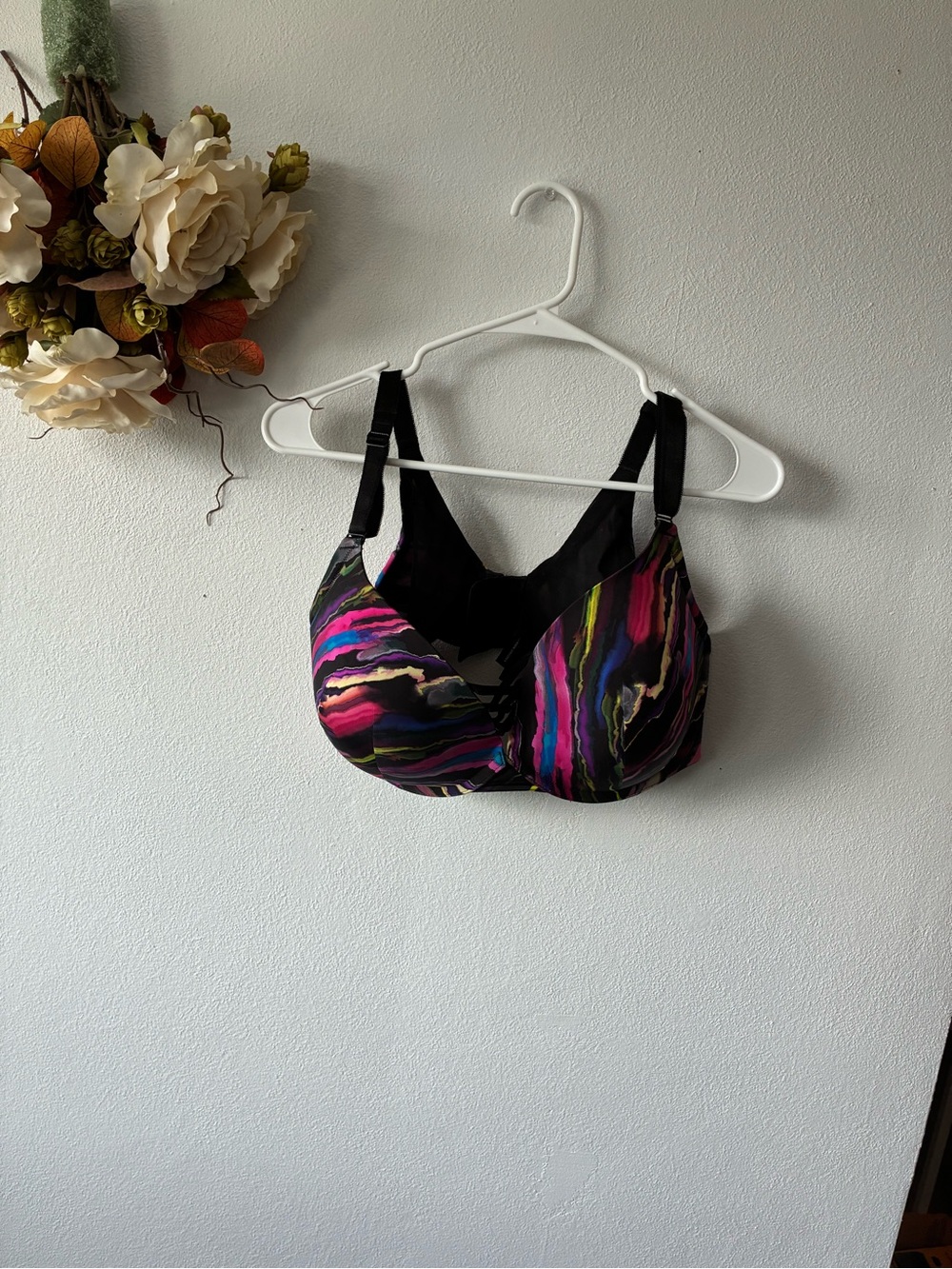 Women's Black Multicolor Supportive Wireless Bra Torrid 40DDD